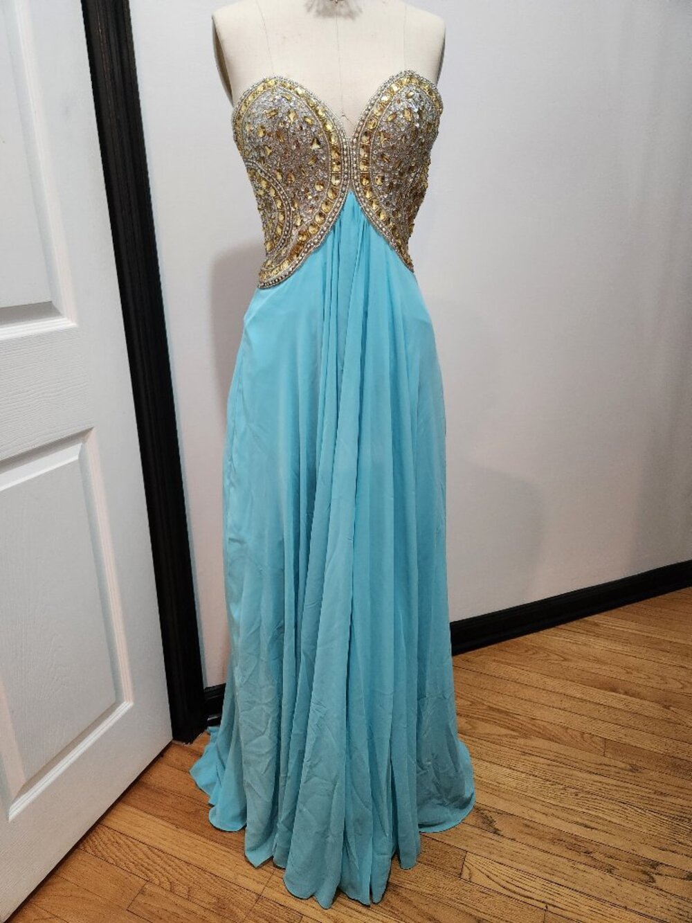 Formal / Prom Gown